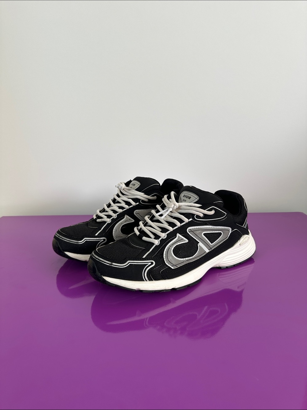 Christian Dior B30’s — Size 9 — Black and White